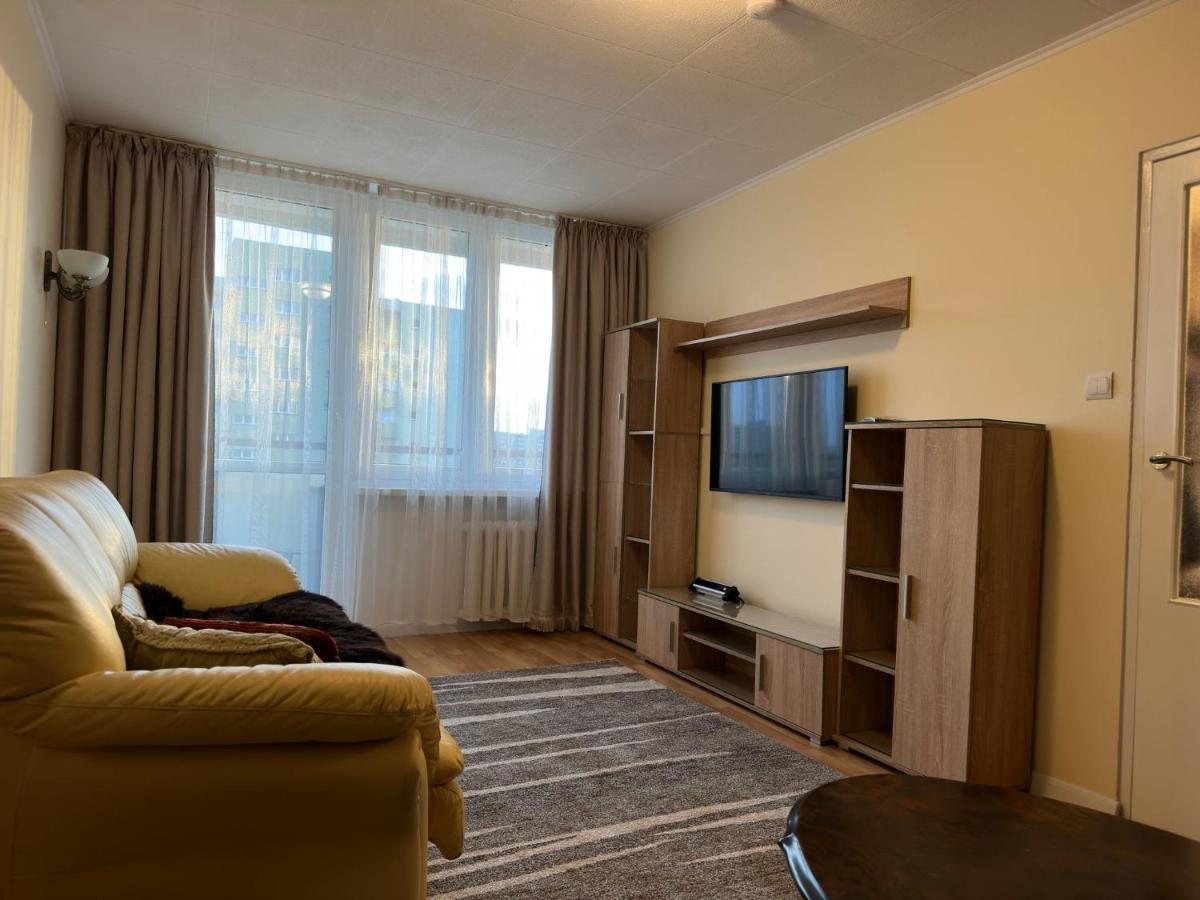 Apartament Bazylianska - 100M Do Metra "Brodno", 20 Minut Do Centrum Warszawy Varsovia Exterior foto
