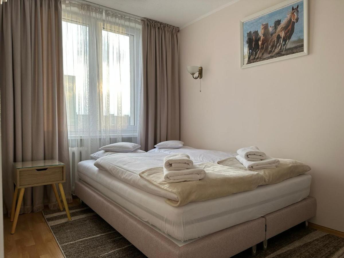 Apartament Bazylianska - 100M Do Metra "Brodno", 20 Minut Do Centrum Warszawy Varsovia Exterior foto